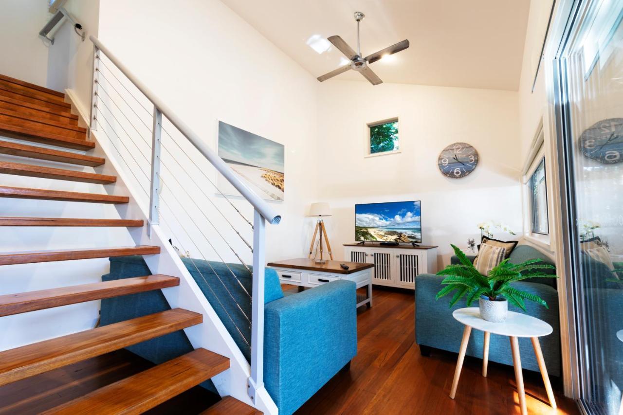 Mobys Beachside Retreat Blueys Beach Exterior photo
