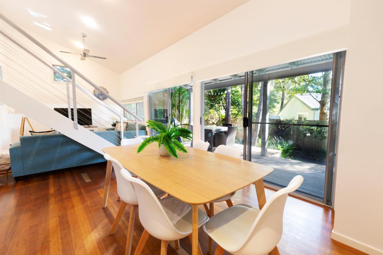Mobys Beachside Retreat Blueys Beach Exterior photo
