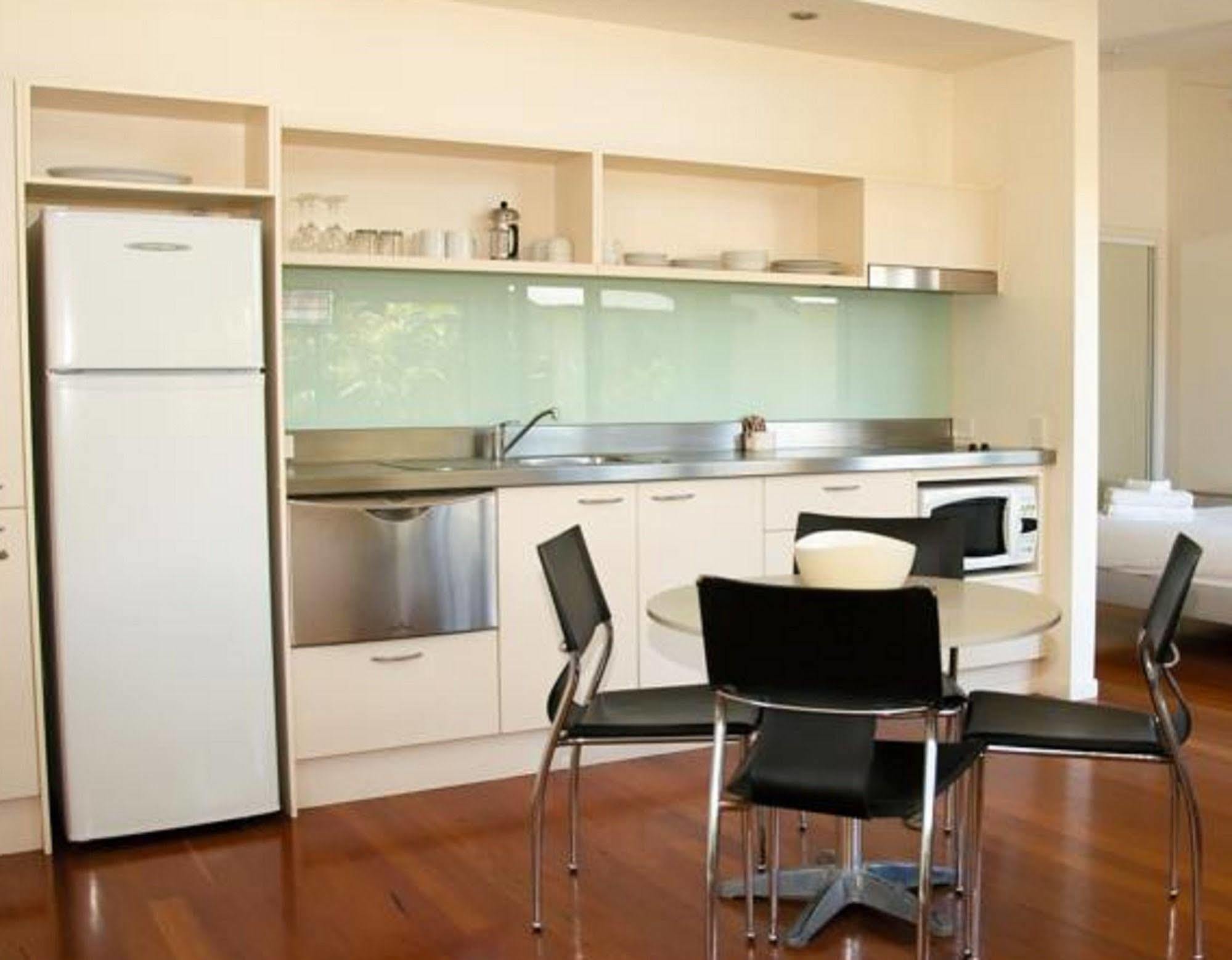 Mobys Beachside Retreat Blueys Beach Exterior photo